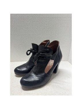 Chocolate Schubar Black Leather Cutout Bow Ankle Boots Shooties 38 7.5 Portugal